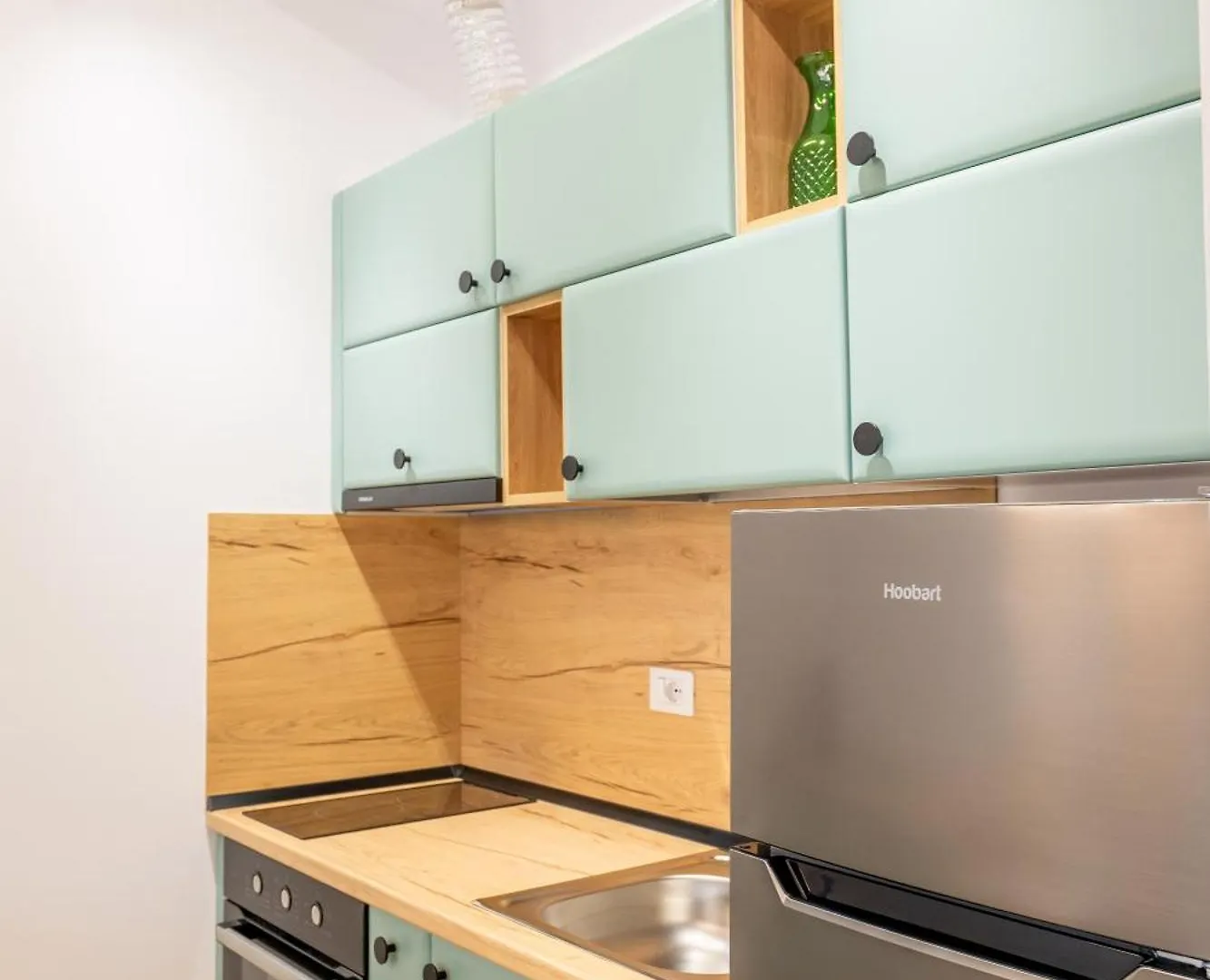 Tirent Apartment-Modern Bedrooms Stay Near Liqeni I Thate Tirana