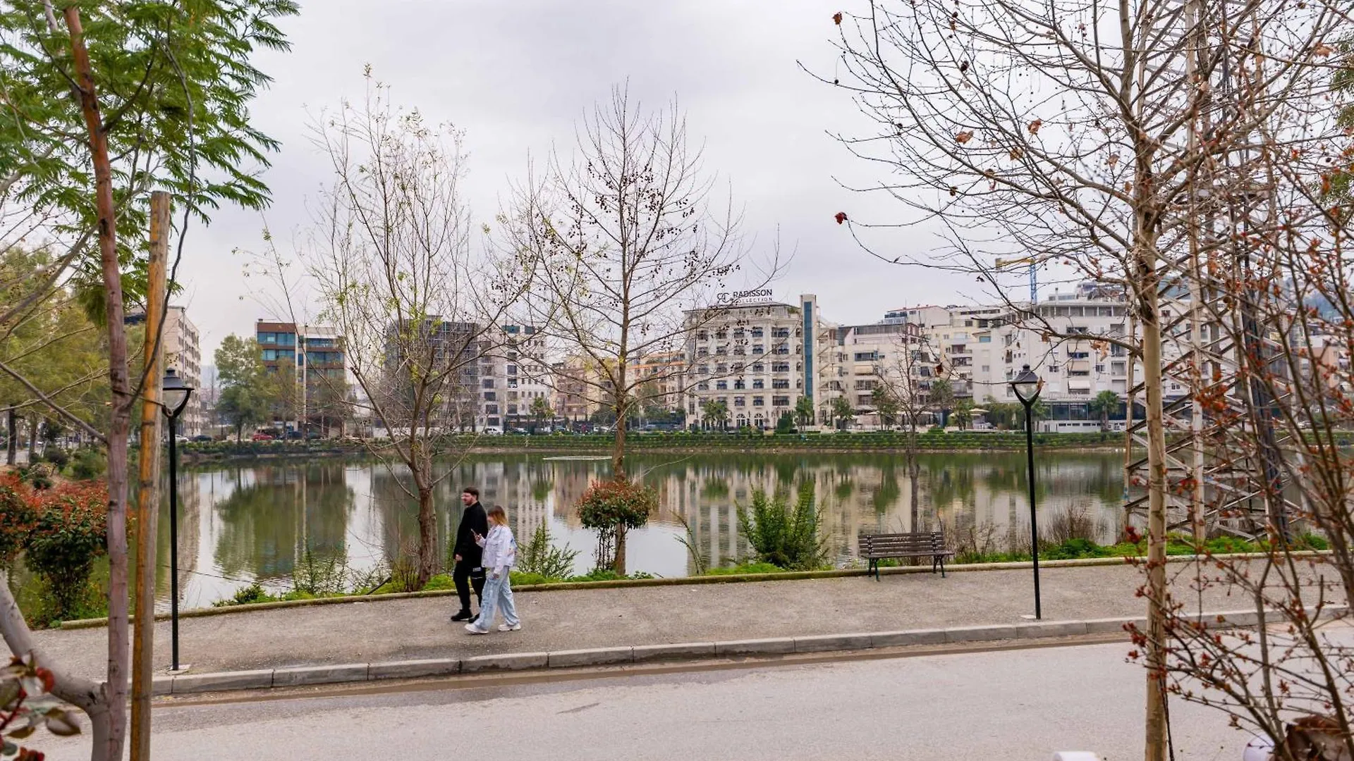 Appartement Tirent Apartment-Modern Bedrooms Stay Near Liqeni I Thate Tirana