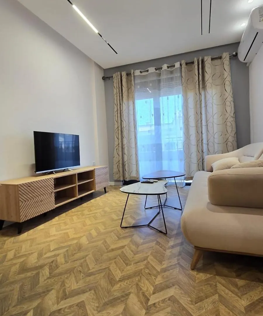 Tirent Apartment-Modern Bedrooms Stay Near Liqeni I Thate Tirana Apartment
