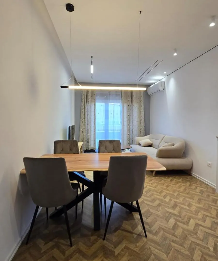 Tirent Apartment-Modern Bedrooms Stay Near Liqeni I Thate Tirana Apartment